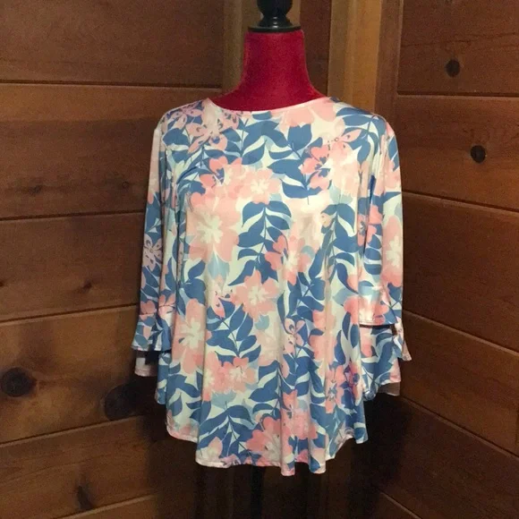 Ruby Rd. Top - Picture 1 of 5